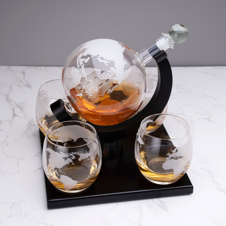 Fabryczna sprzedaż Niestandard – Decanter Globe Set recenzja i cena