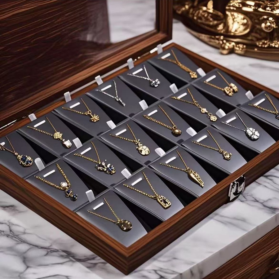 Pudełko na biżuterię z drewna  – Bar Cart Gold recenzja i cena